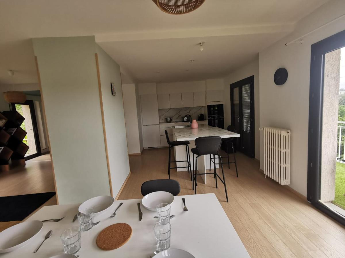 La Rive Du Doubs - 2 Chambres - 5 Pers - 56, Chemin Du Canal Du Rhone Au Rhin Dole Ngoại thất bức ảnh