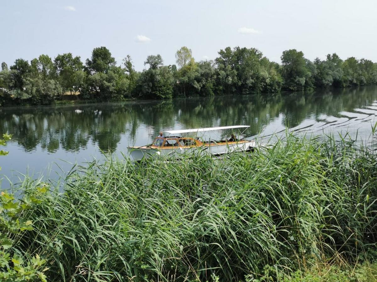 La Rive Du Doubs - 2 Chambres - 5 Pers - 56, Chemin Du Canal Du Rhone Au Rhin Dole Ngoại thất bức ảnh