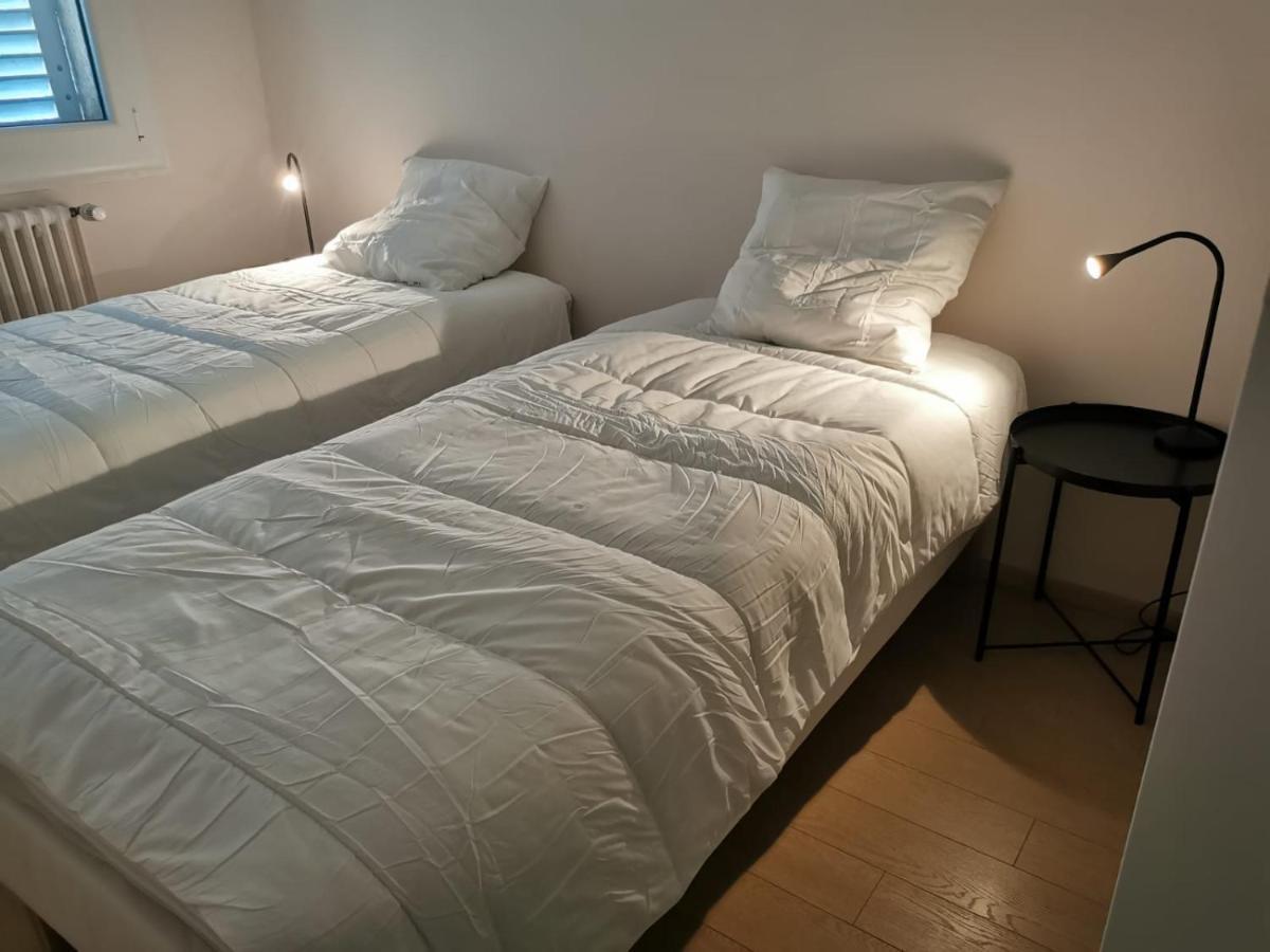 La Rive Du Doubs - 2 Chambres - 5 Pers - 56, Chemin Du Canal Du Rhone Au Rhin Dole Ngoại thất bức ảnh