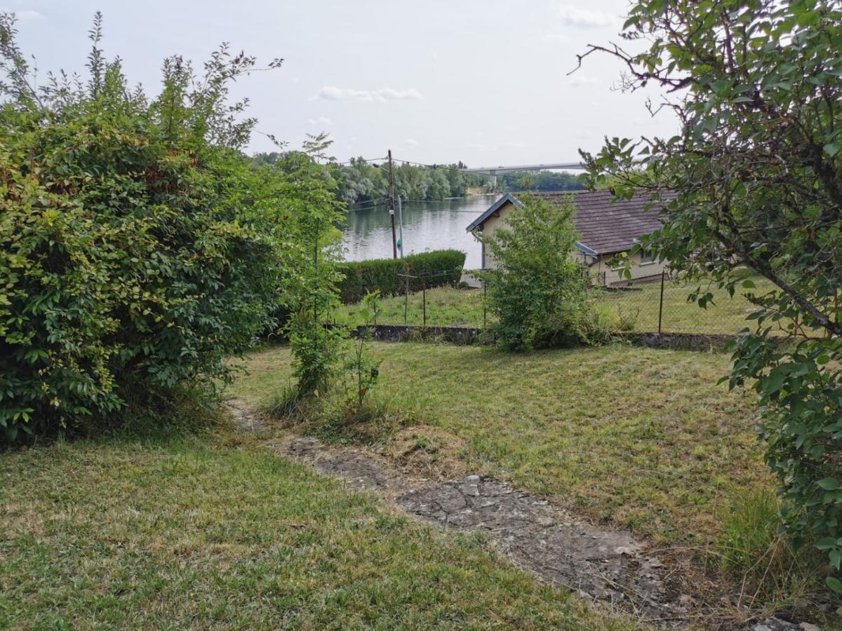 La Rive Du Doubs - 2 Chambres - 5 Pers - 56, Chemin Du Canal Du Rhone Au Rhin Dole Ngoại thất bức ảnh